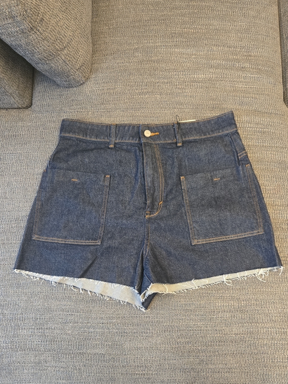 Zara High Rise Dark Wash Patch Pocket Denim Shorts Raw Hem NWT Size 14